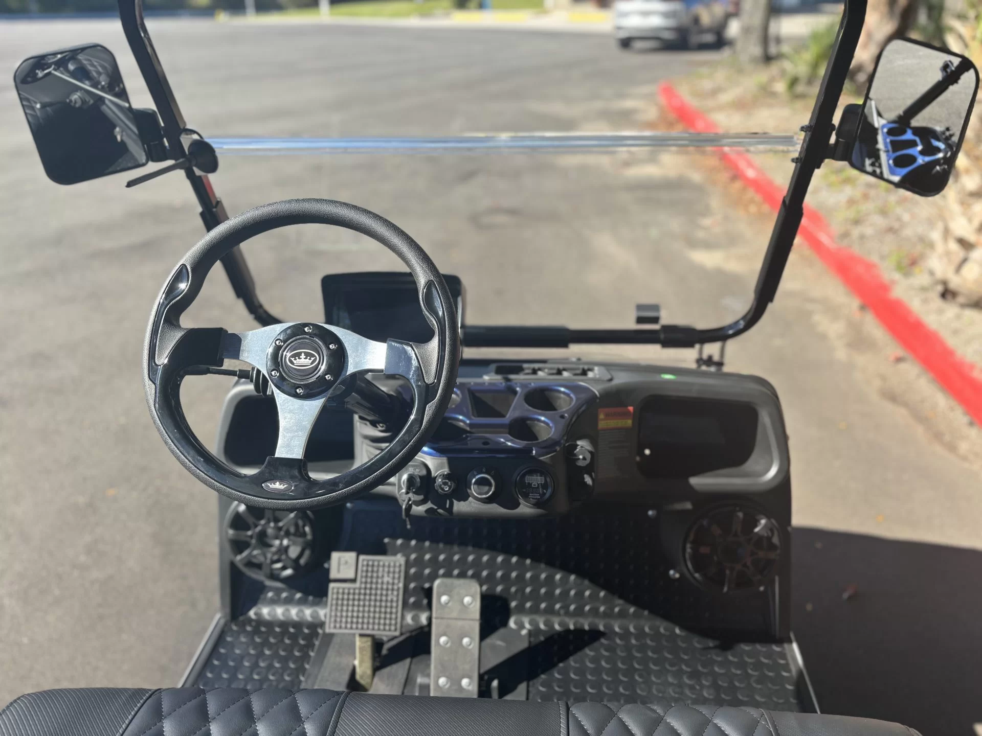 2025 Evolution classic 4 Plus electric golf carts - Image 19