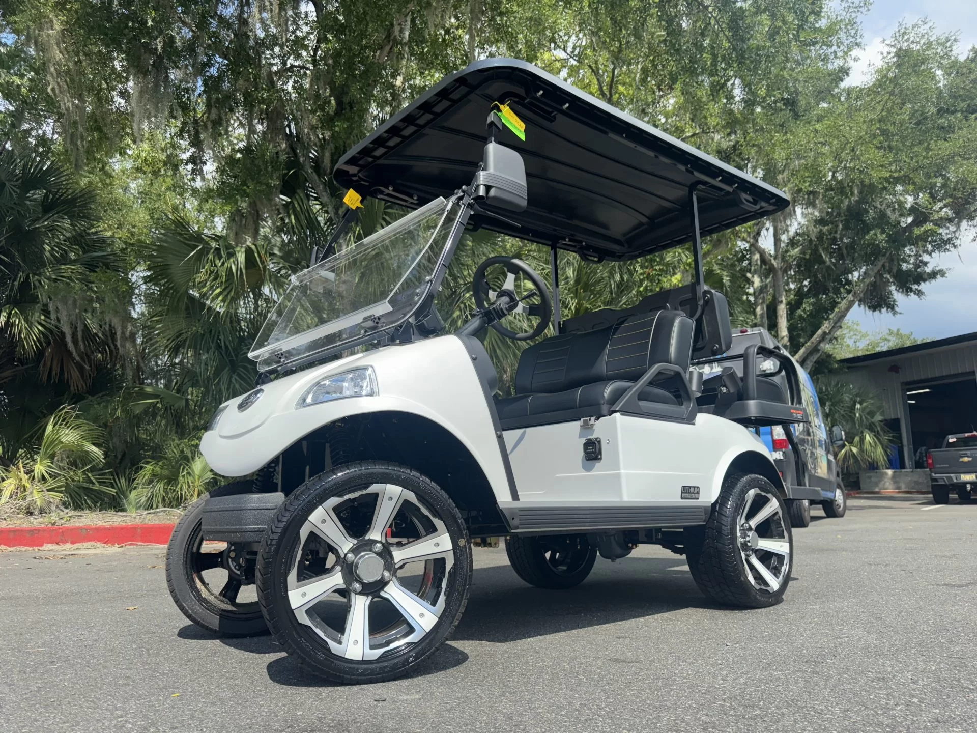 2025 Evolution classic 4 Plus electric golf carts