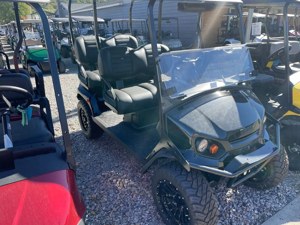 2025 EZ Go Liberty Lithium Golf Cart - Image 4